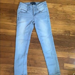 Light wash jean shorts with 3 buttons